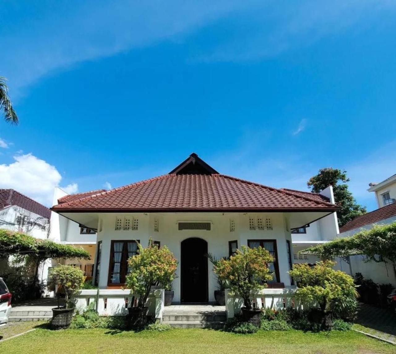 Clemmie Huis Yogyakarta Exterior foto